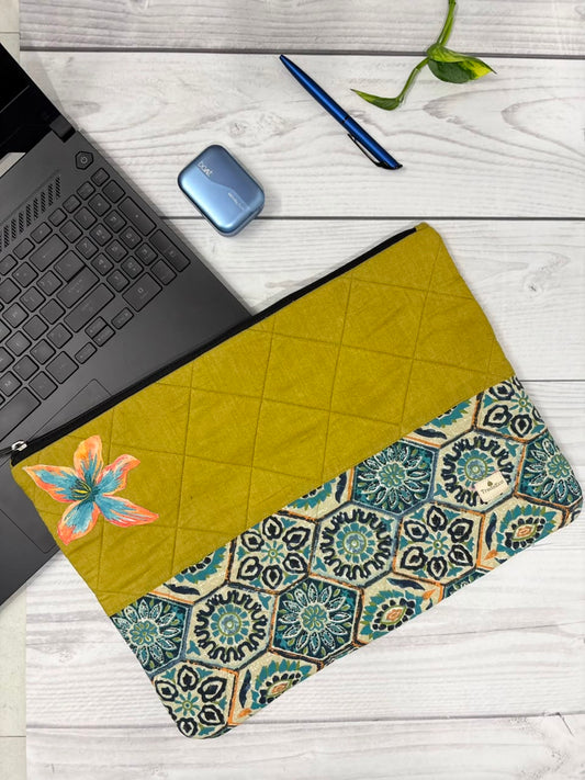 Mosaic Muse Laptop Sleeve (Max) TradzEco