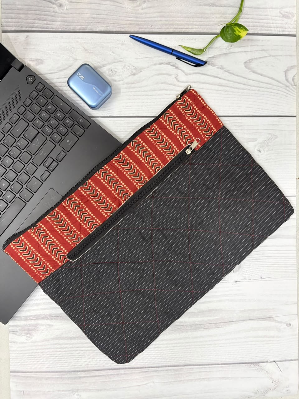 Ember Turtle Laptop Sleeve (Max) TradzEco