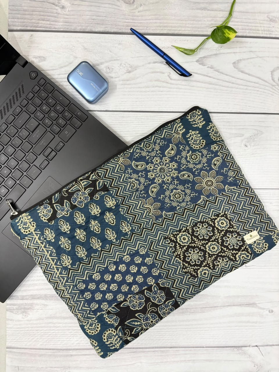 Indigo Heritage Laptop Sleeve (Max) TradzEco