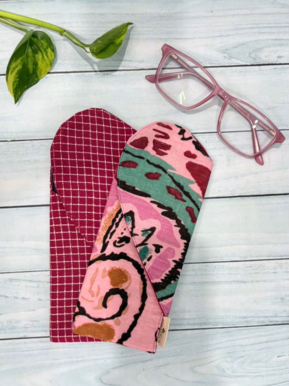 Petal Pop Corazón Cases (Set of 2) TradzEco