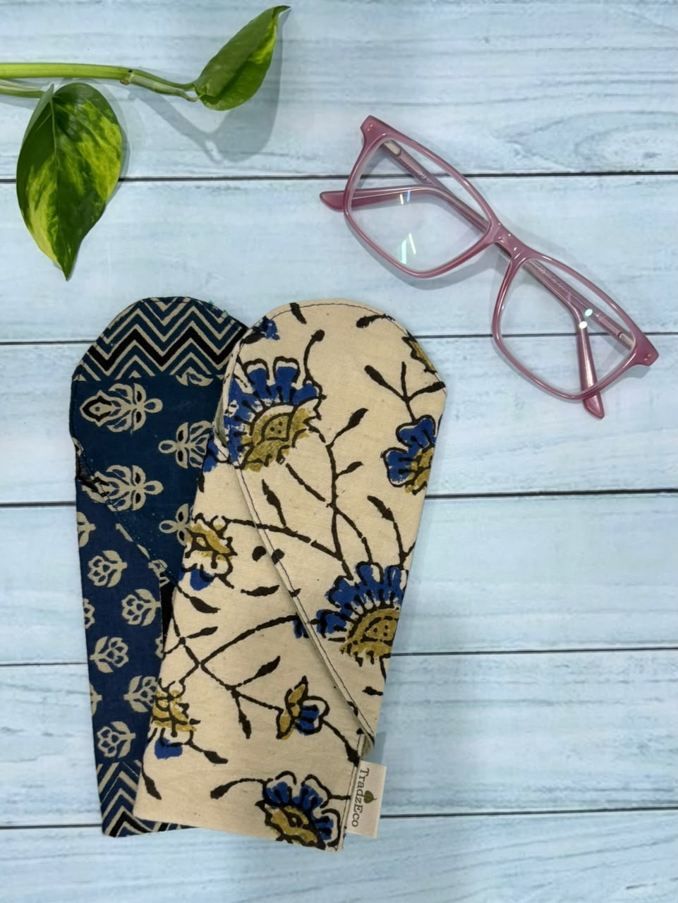 Blue Meadow Corazón Cases (Set of 2) TradzEco