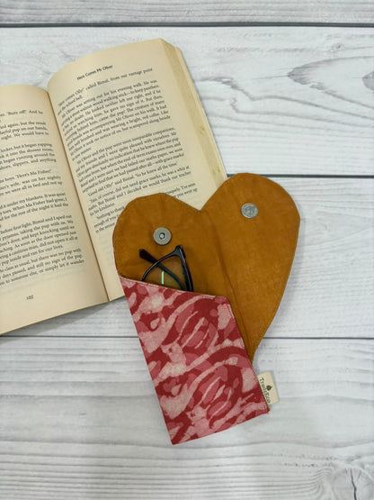 Coral Corazón Case