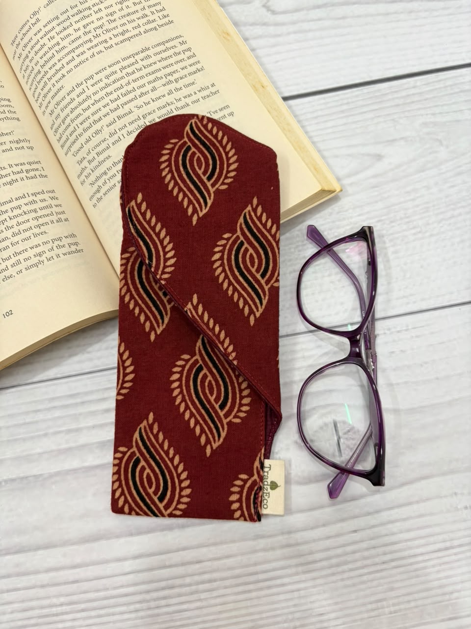 Maroon Jaal Corazón Case
