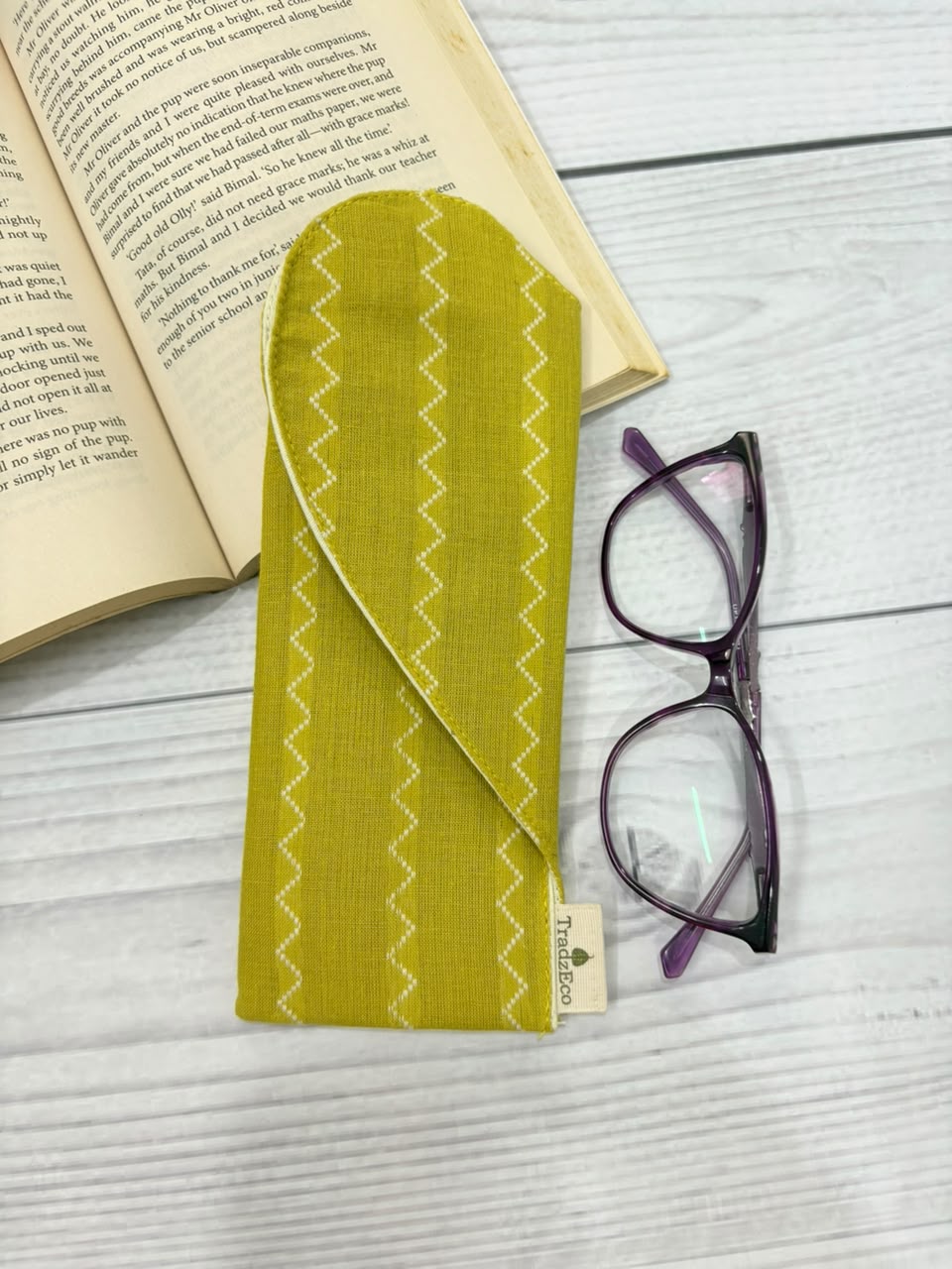 Mustard Wave Corazón Case