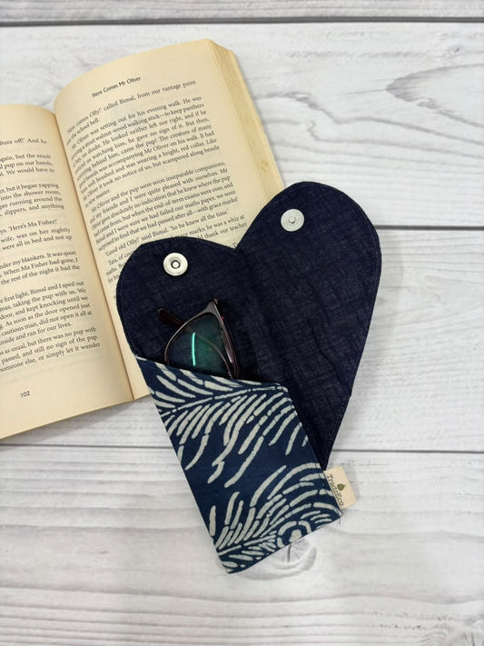 Indigo Fern Corazón Case